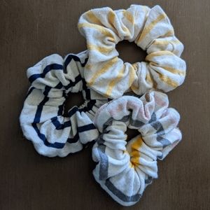 3 Jungmaven Hemp Scrunchies